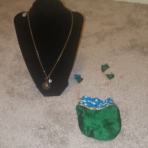 Extasia Globe Necklace